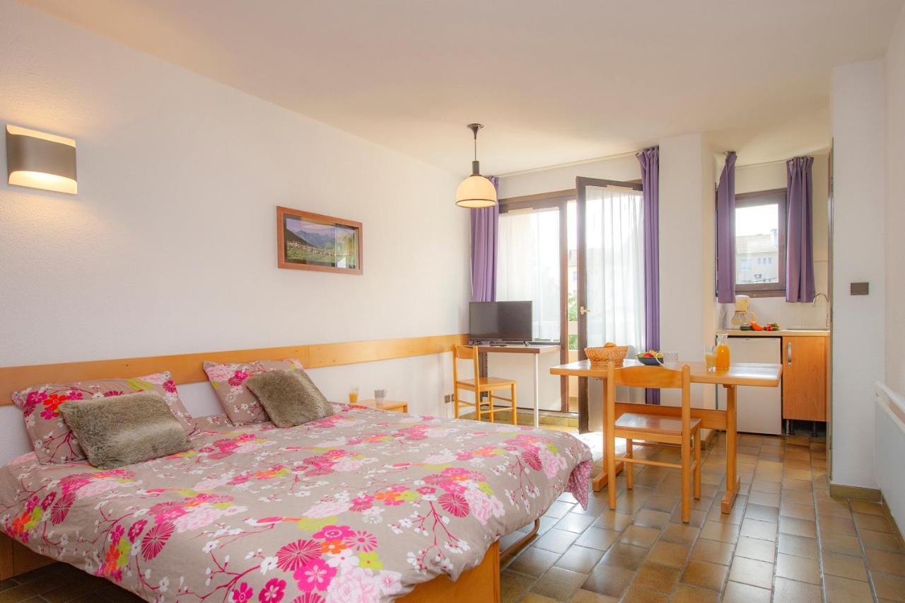 Residence Routes Du Monde Atc Bagneres De Bigorre エクステリア 写真