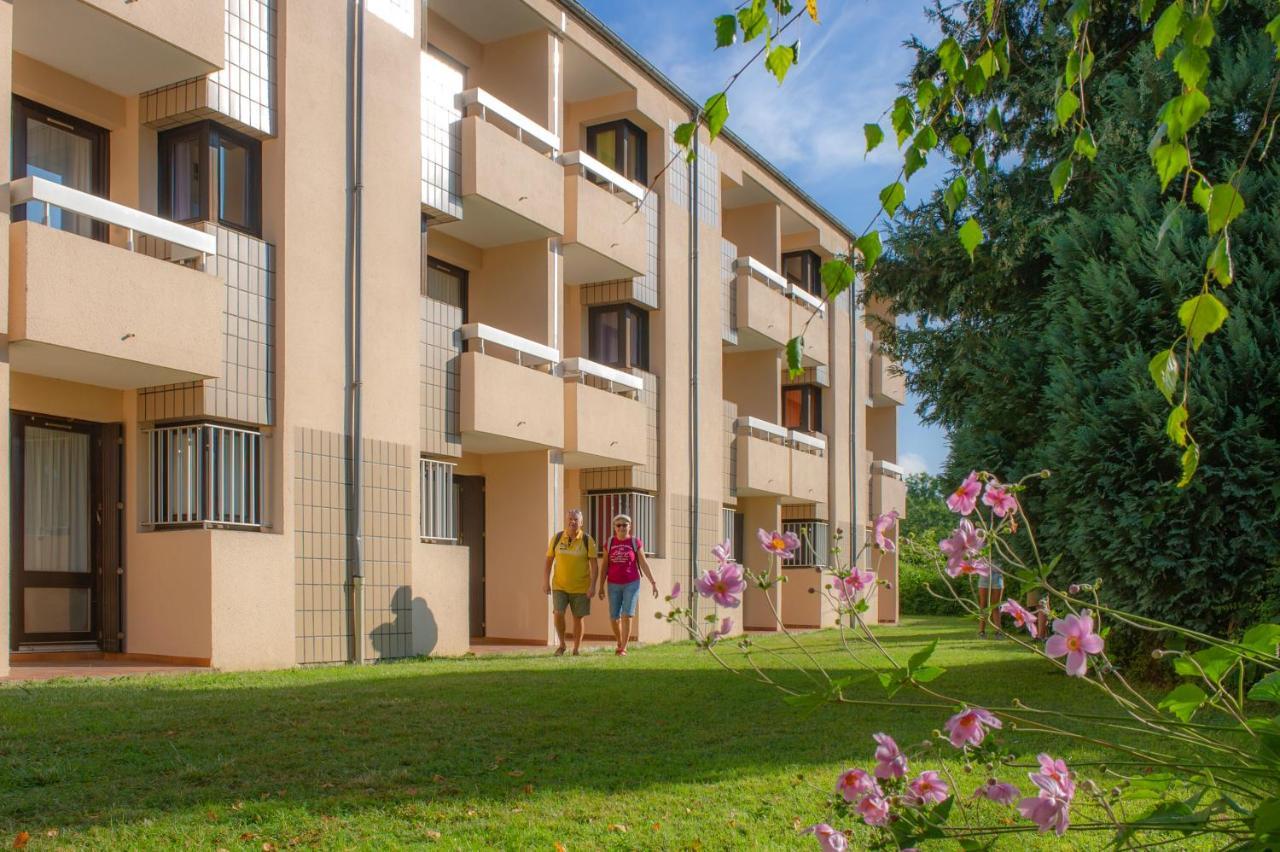 Residence Routes Du Monde Atc Bagneres De Bigorre エクステリア 写真